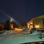 Puolivaelin Krouvi - Halfway To Lapland * Pyhajarvi (Oulu)