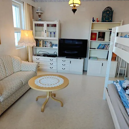 Puolivaelin Krouvi - Halfway To Lapland Cl0sed *